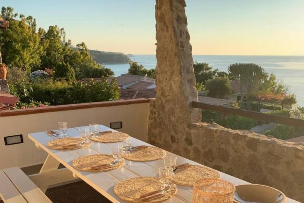 Boutique Apartment With Beach Within Walking Distance, Near Tropea 파르겔리아 외부 사진