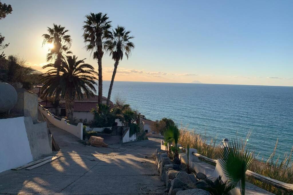 Boutique Apartment With Beach Within Walking Distance, Near Tropea 파르겔리아 외부 사진