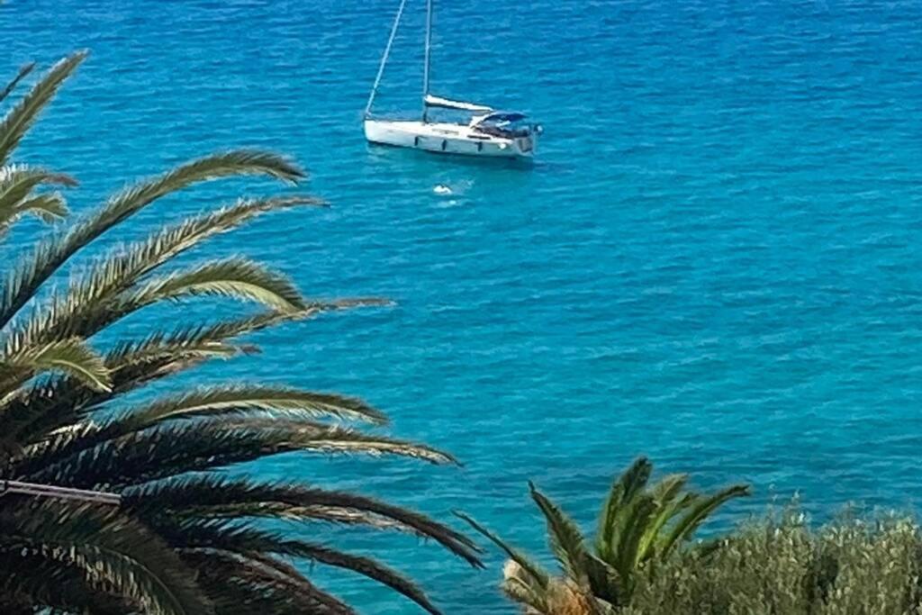 Boutique Apartment With Beach Within Walking Distance, Near Tropea 파르겔리아 외부 사진