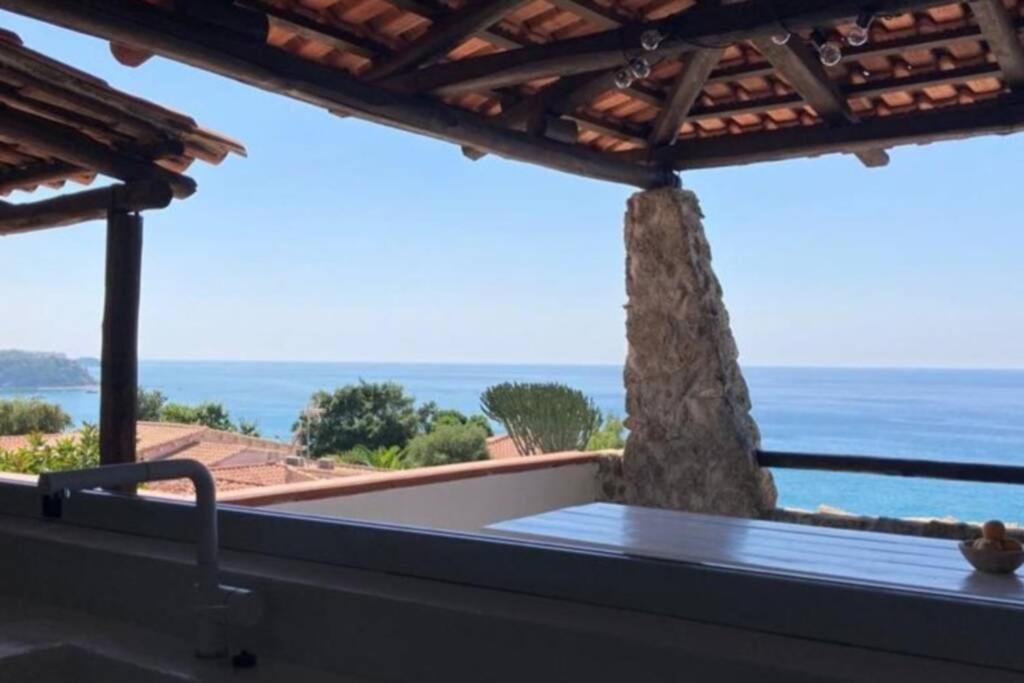 Boutique Apartment With Beach Within Walking Distance, Near Tropea 파르겔리아 외부 사진